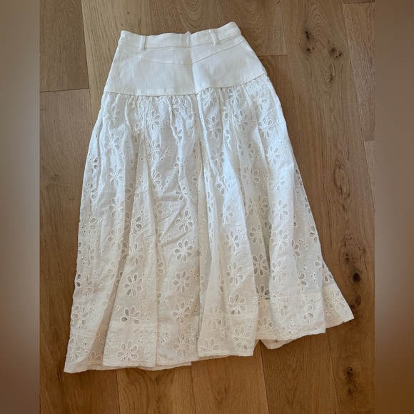 En Saison Adina Eyelet Skirt - Picture 7 of 7